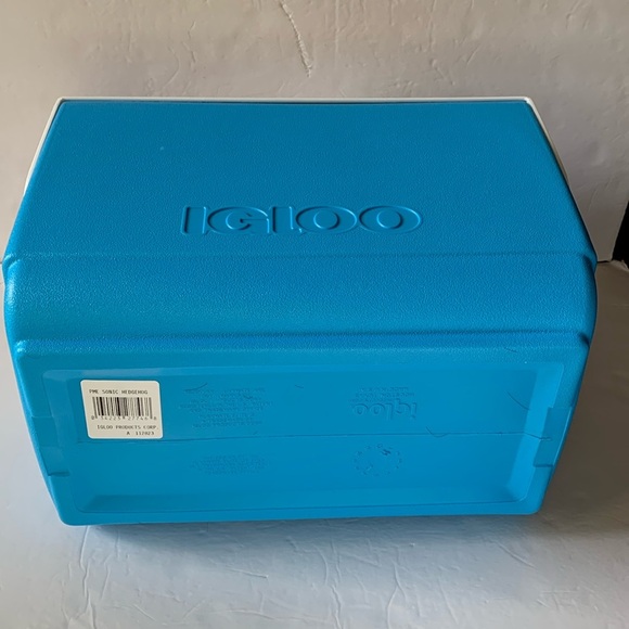 Sonic The Hedgehog 16 Qt Igloo Playmate Elite Cooler Limited Edition NWT - Picture 10 of 10